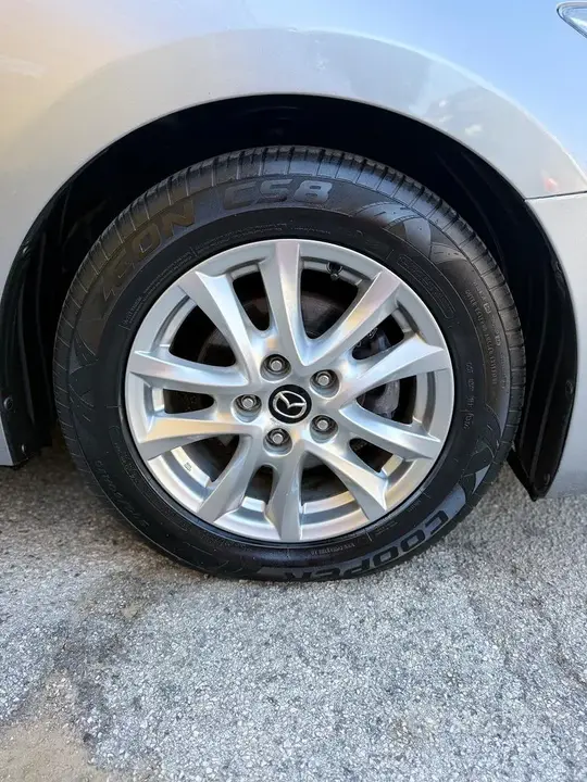 Mazda Mazda3 2016 photo 4
