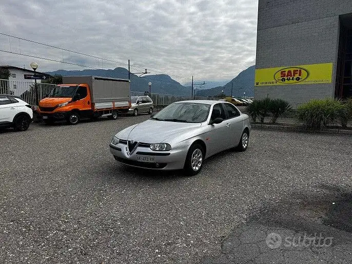 Alfa Romeo 156 1998 photo 2