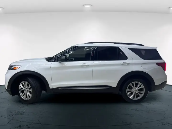 Ford Explorer 2020 photo 2