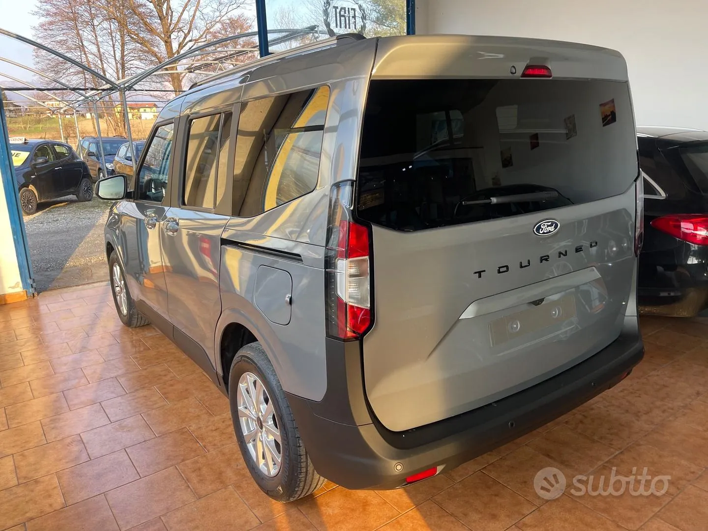 Ford Tourneo Courier photo 5