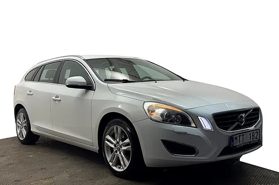 Volvo V60 2013 photo 4