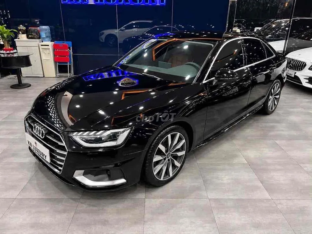 Audi A4 2021 photo 3