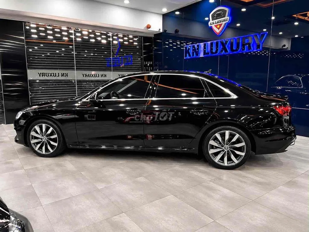 Audi A4 2021 photo 5