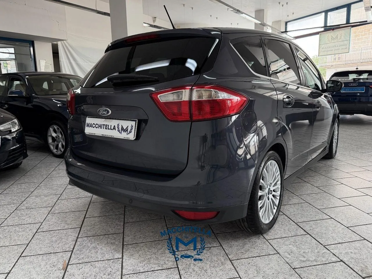 Ford C-Max 2011 photo 5
