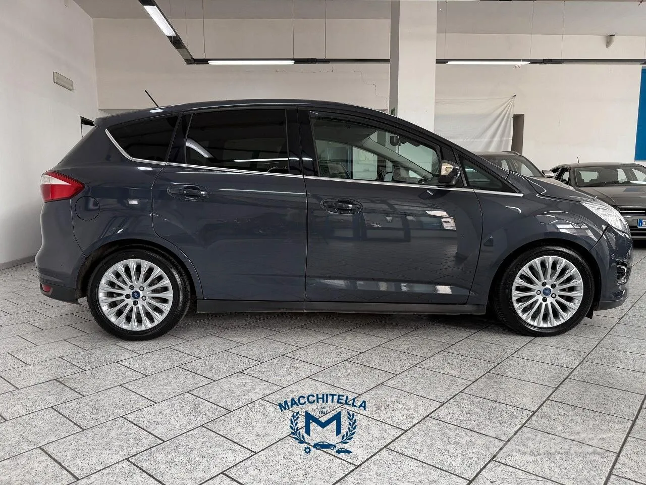 Ford C-Max 2011 photo 4