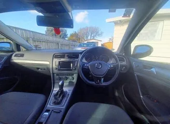 Volkswagen Golf 2013 photo 2