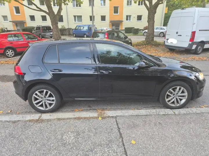 Volkswagen Golf 2014 photo 2