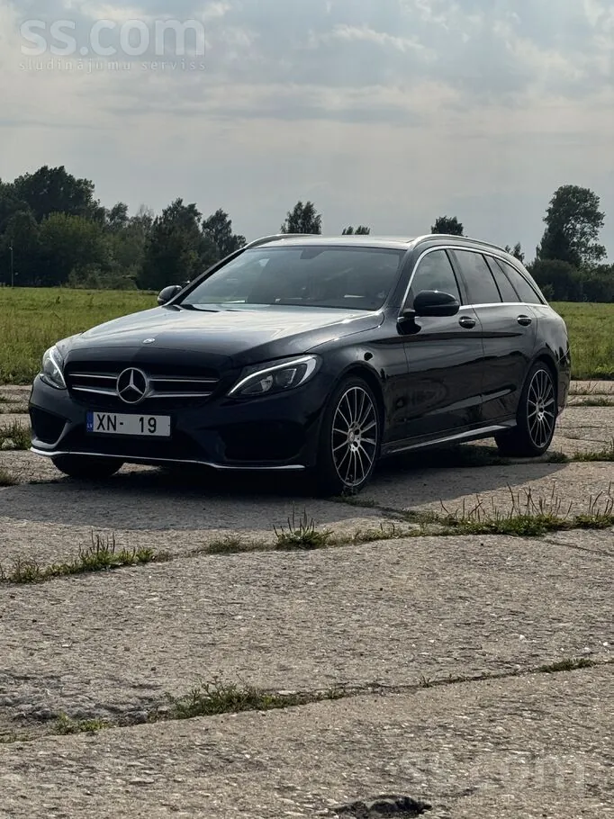 Mercedes-Benz C220