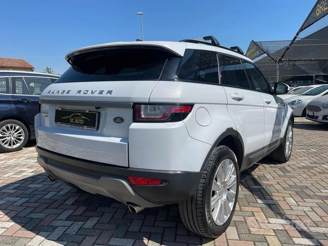 Land Rover Range Rover Evoque 2018 photo 3