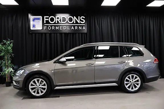 Volkswagen Golf Alltrack 2016 photo 2