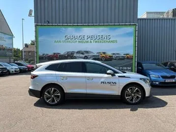 Skoda Enyaq 2023 photo 2