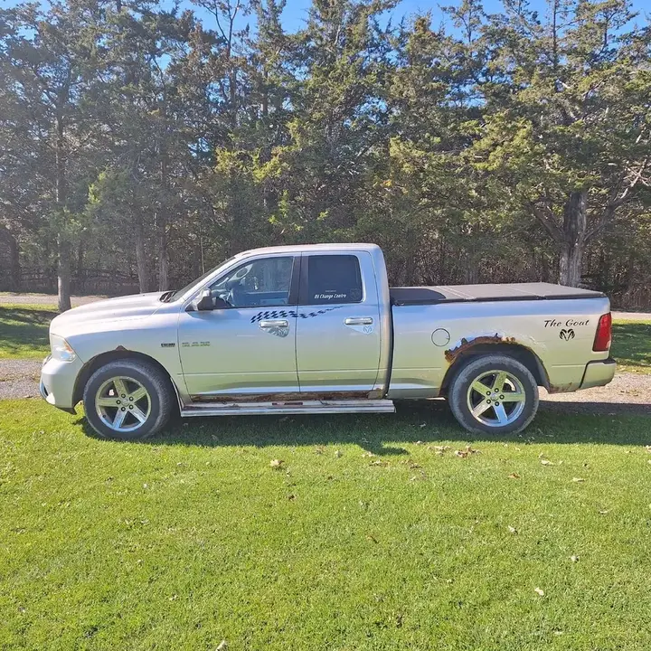 Dodge Ram 1500 2010 photo 3