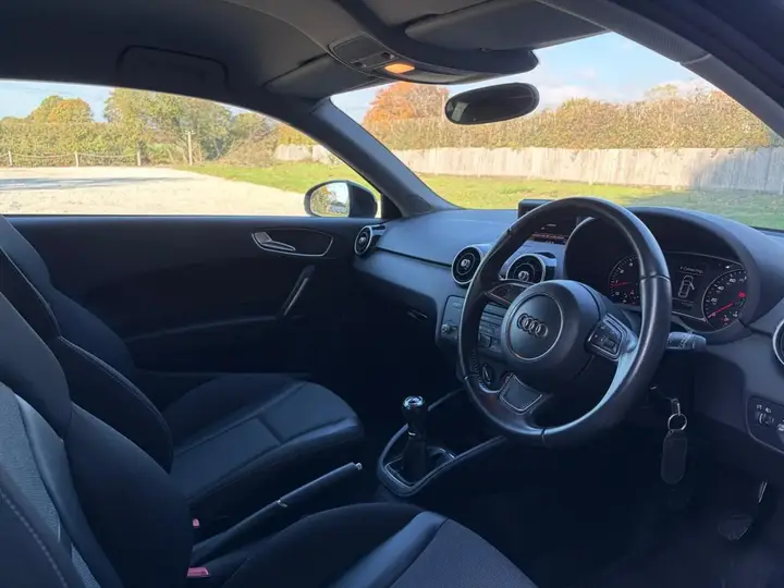 Audi A1 2013 photo 5