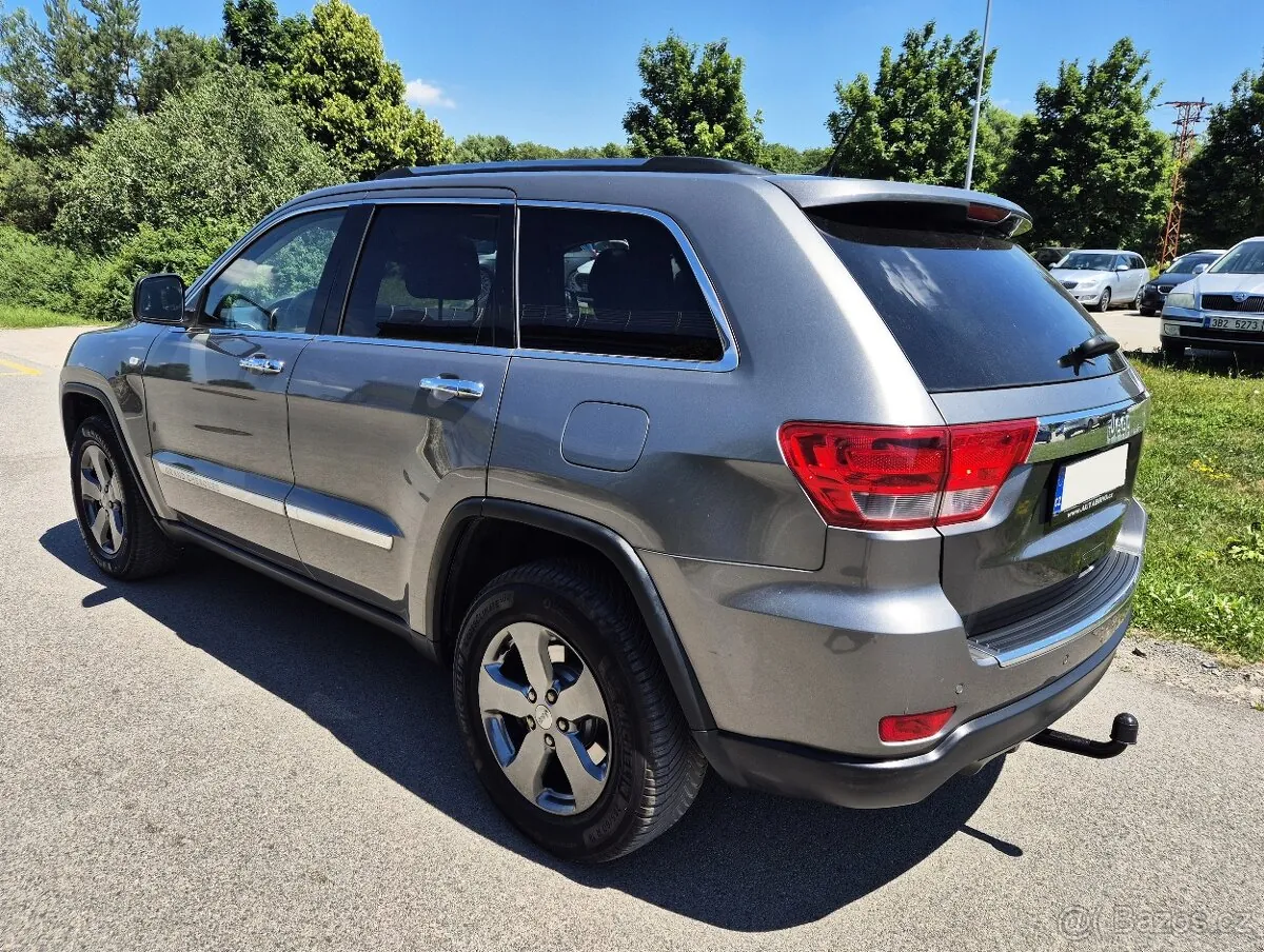 Jeep Grand Cherokee 2011 photo 5