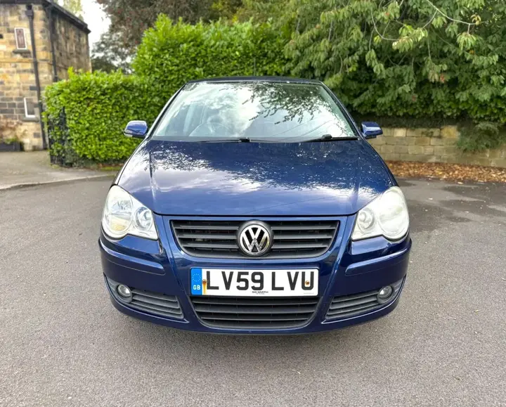 Volkswagen Polo 2009 photo 3