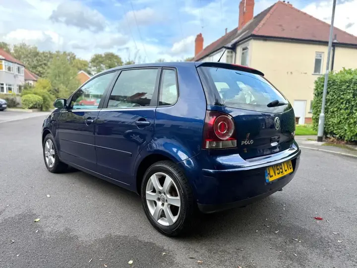 Volkswagen Polo 2009 photo 5