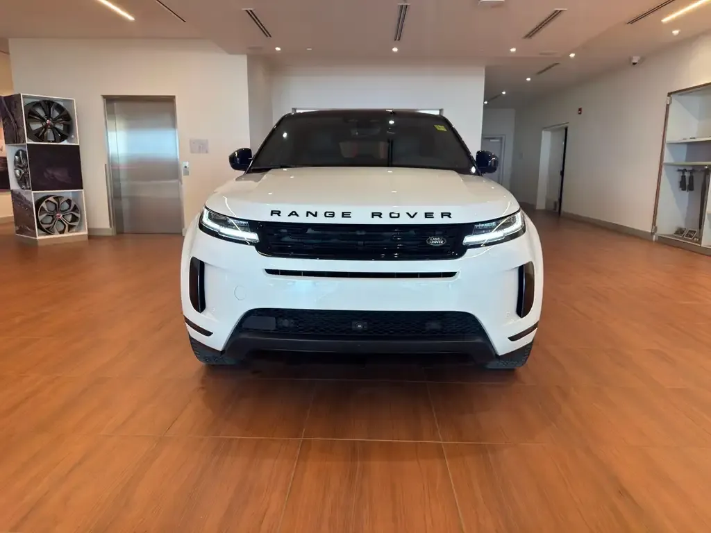 Land Rover Range Rover Evoque 2025 photo 2