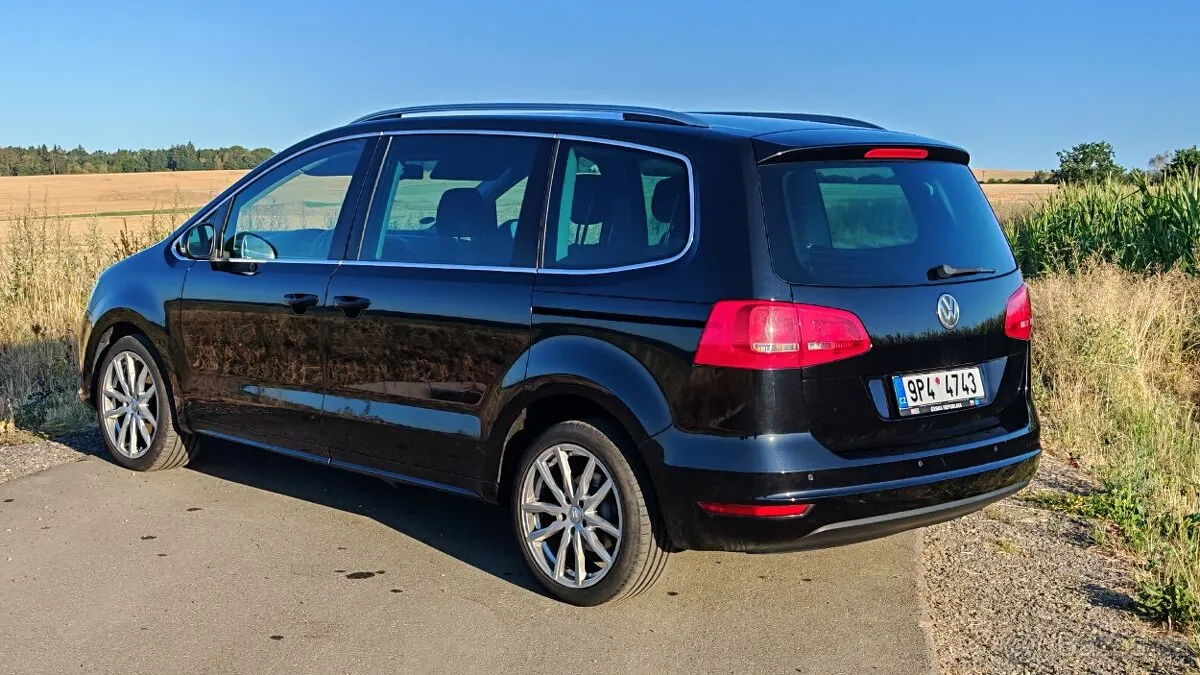 Volkswagen Sharan 2011 photo 4