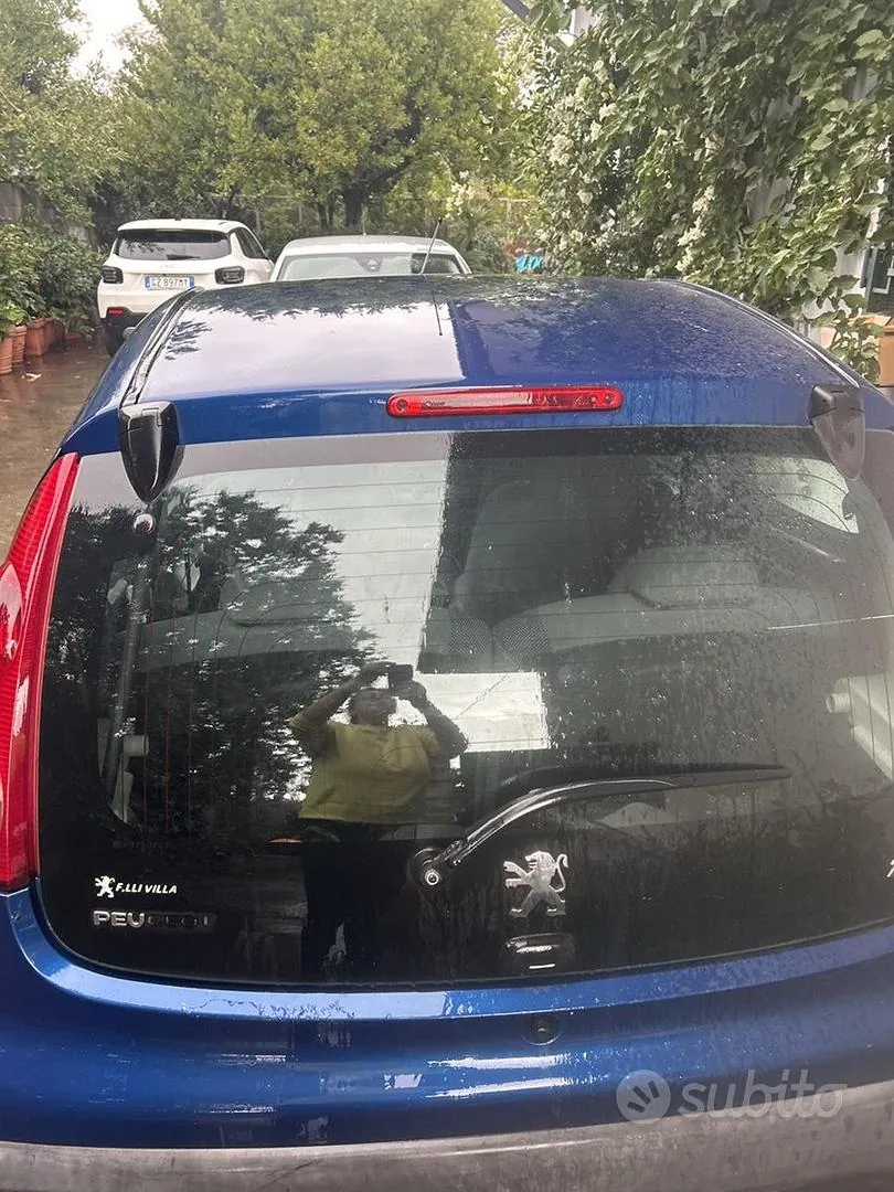 Peugeot 107 2008 photo 4