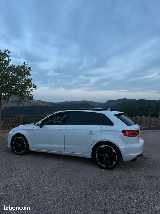 Audi A3 2016 photo 4