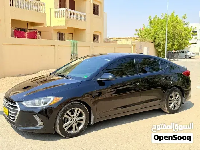 Hyundai Elantra 2018 photo 2
