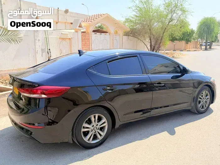 Hyundai Elantra 2018 photo 4