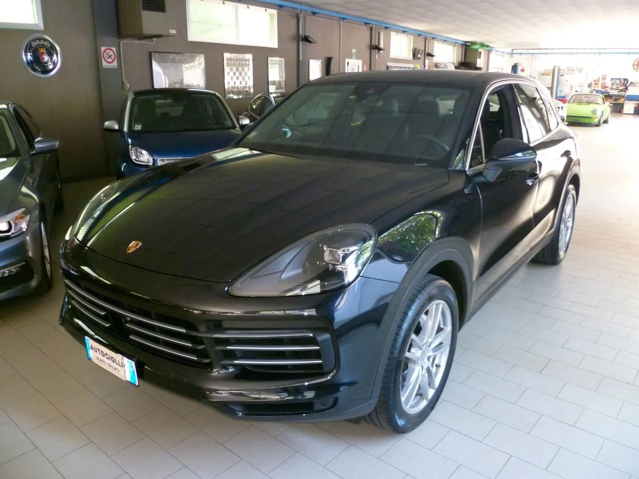Porsche Cayenne 2019 photo 2