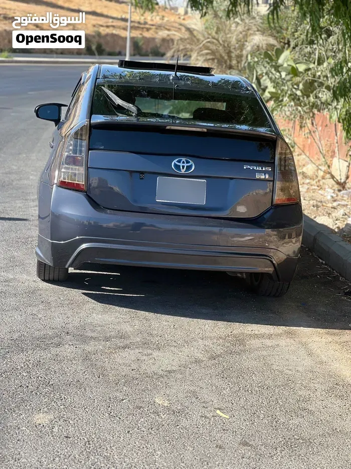 Toyota Prius 2011 photo 3