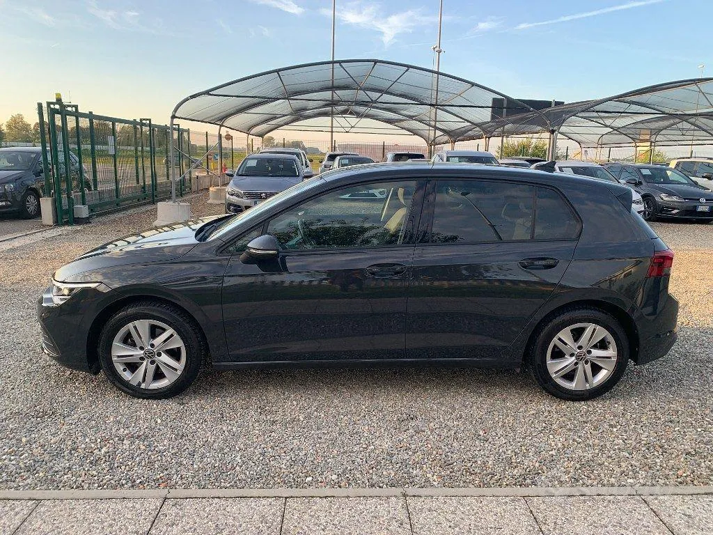 Volkswagen Golf 2021 photo 2