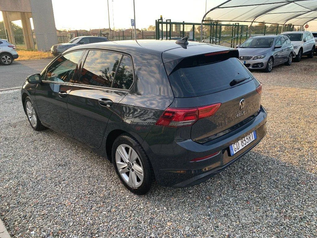 Volkswagen Golf 2021 photo 3