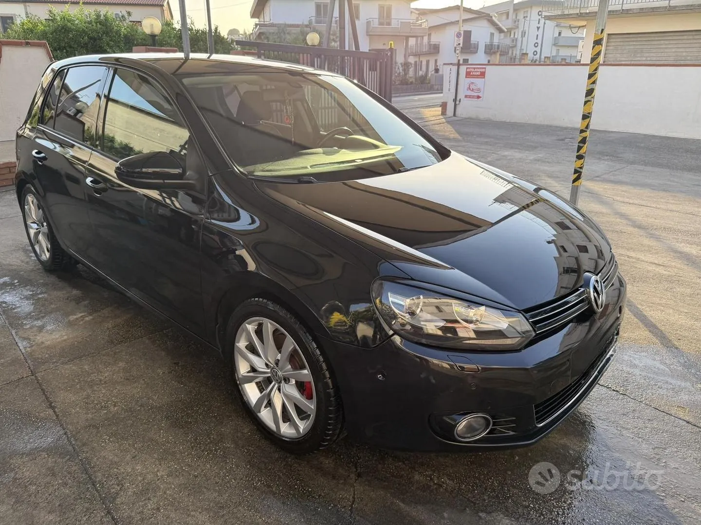 Volkswagen Golf 2010 photo 4