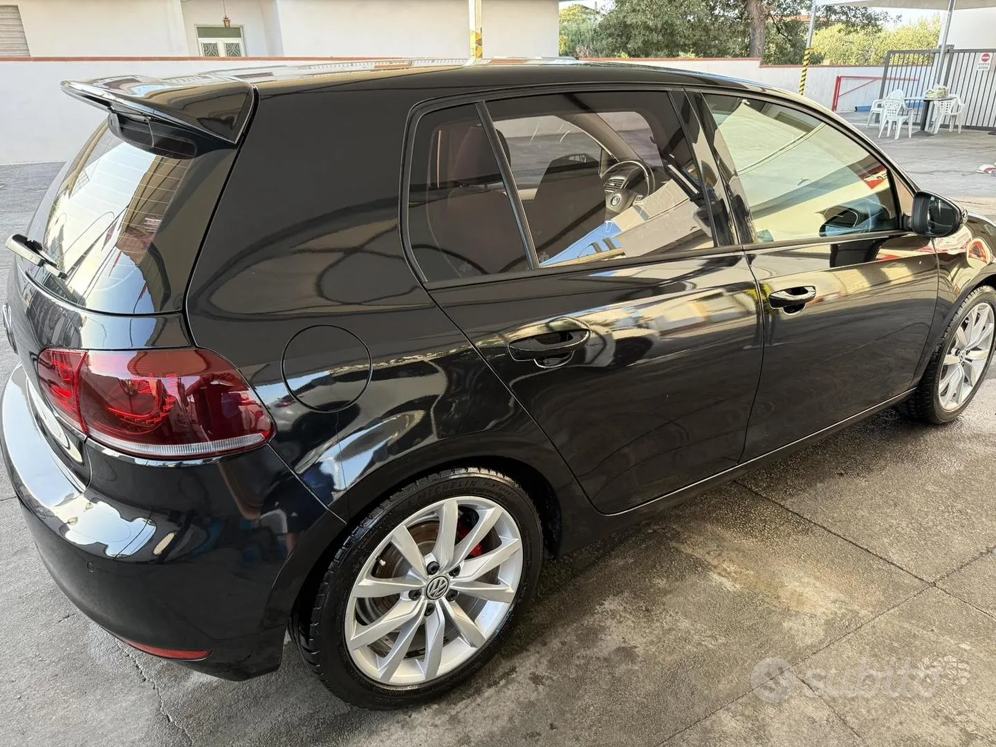 Volkswagen Golf 2010 photo 5