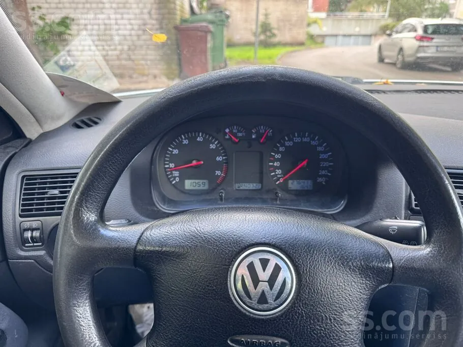 Volkswagen Golf 4 2001 photo 3