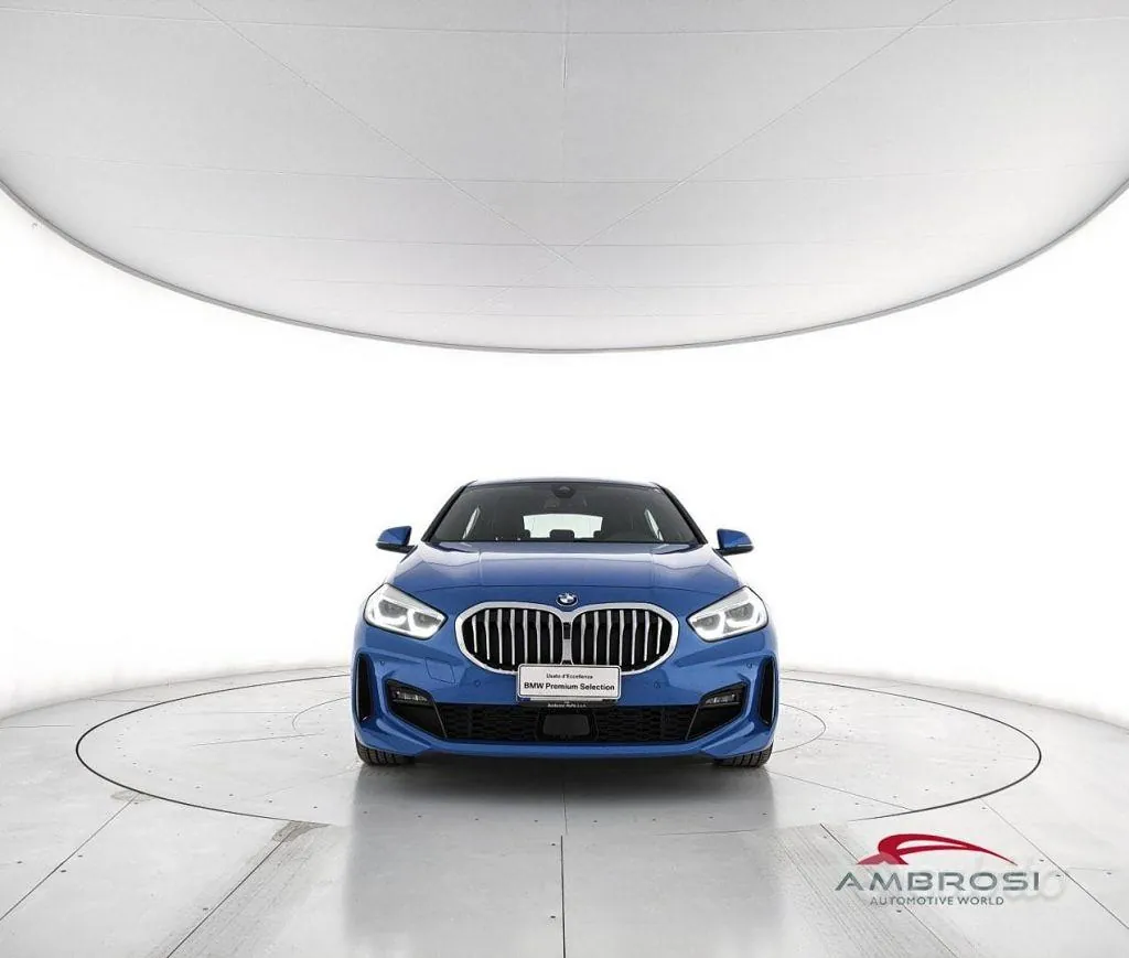 BMW 1 Series 2022 photo 5