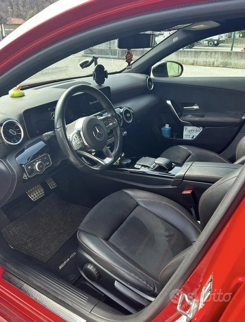 Mercedes-Benz A 180 2019 photo 2