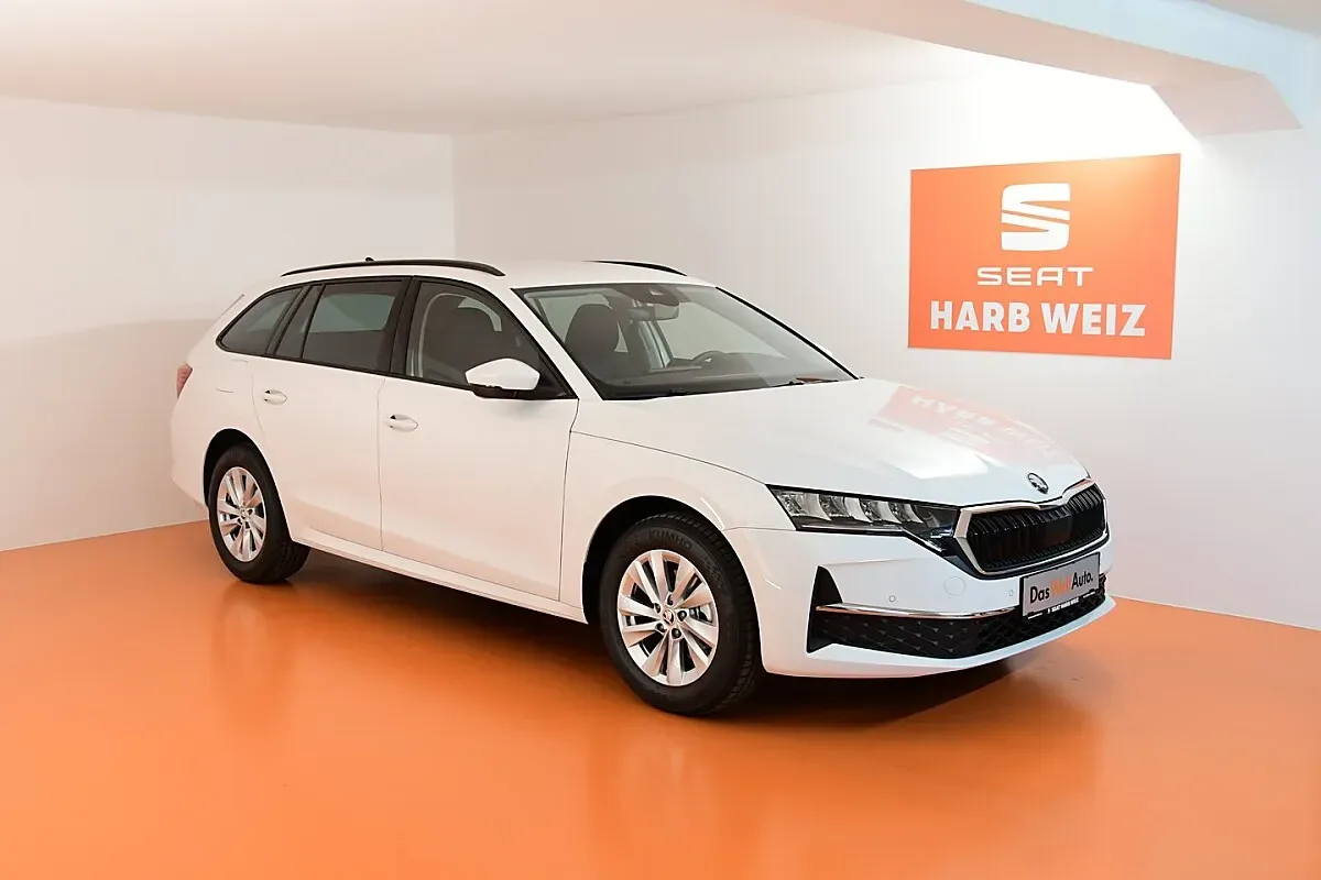 Skoda Octavia 2025 photo 2