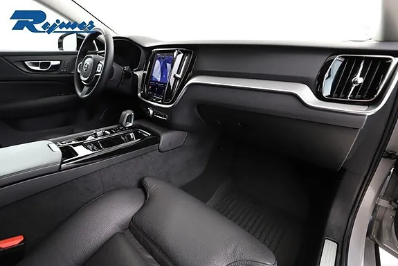 Volvo V60 2025 photo 5