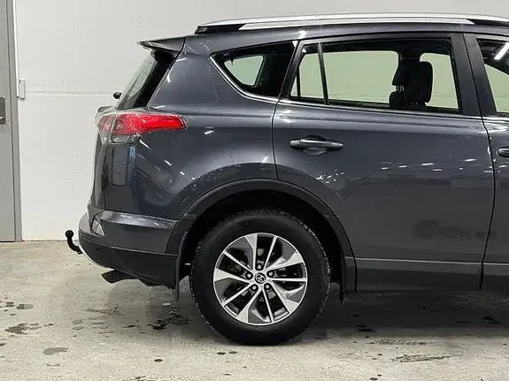 Toyota Rav4 2016 photo 5