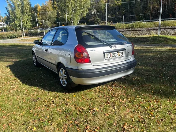 Toyota Corolla 1999 photo 3