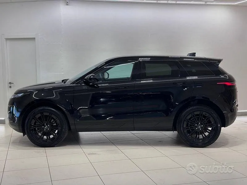 Land Rover Evoque 2024 photo 5