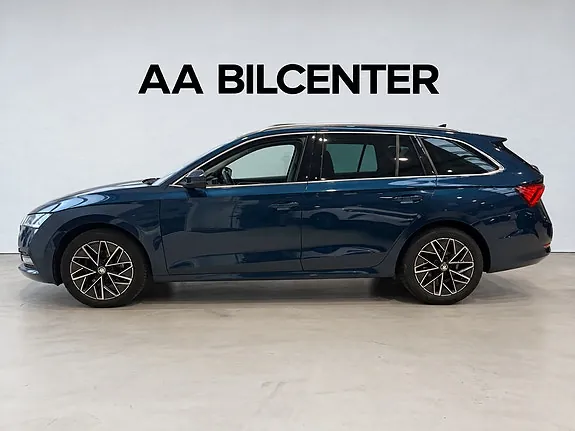 Skoda Octavia 2021 photo 3