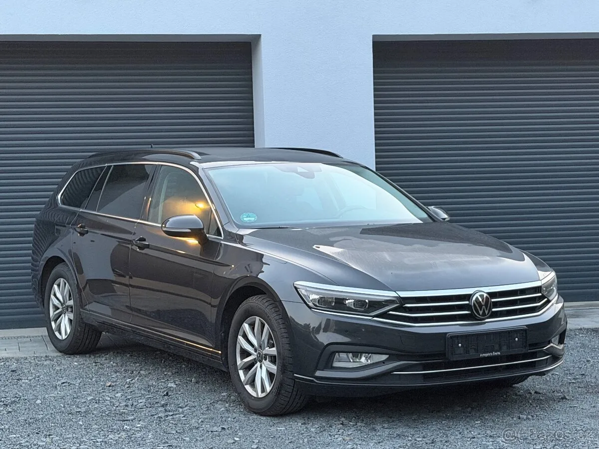 Volkswagen Passat 2023 photo 3