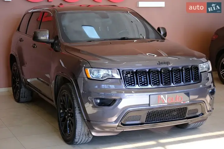 Jeep Grand Cherokee 2021 photo 4