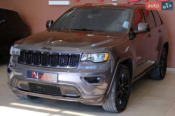 Jeep Grand Cherokee 2021 photo 3