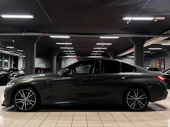 BMW 330E 2020 photo 2