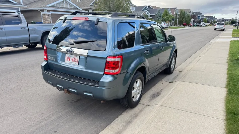 Ford Escape 2012 photo 4