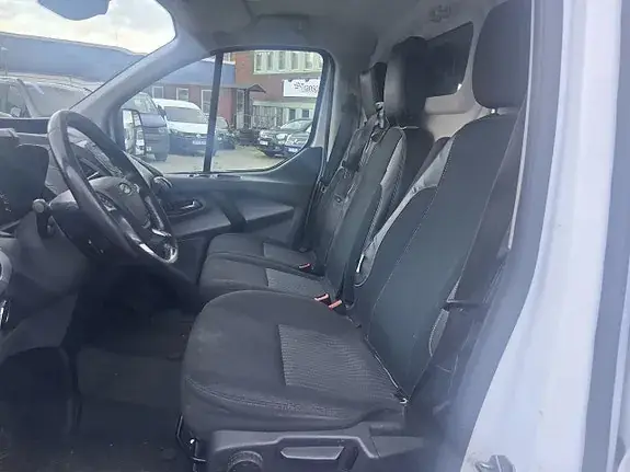 Ford Transit Custom 2017 photo 2