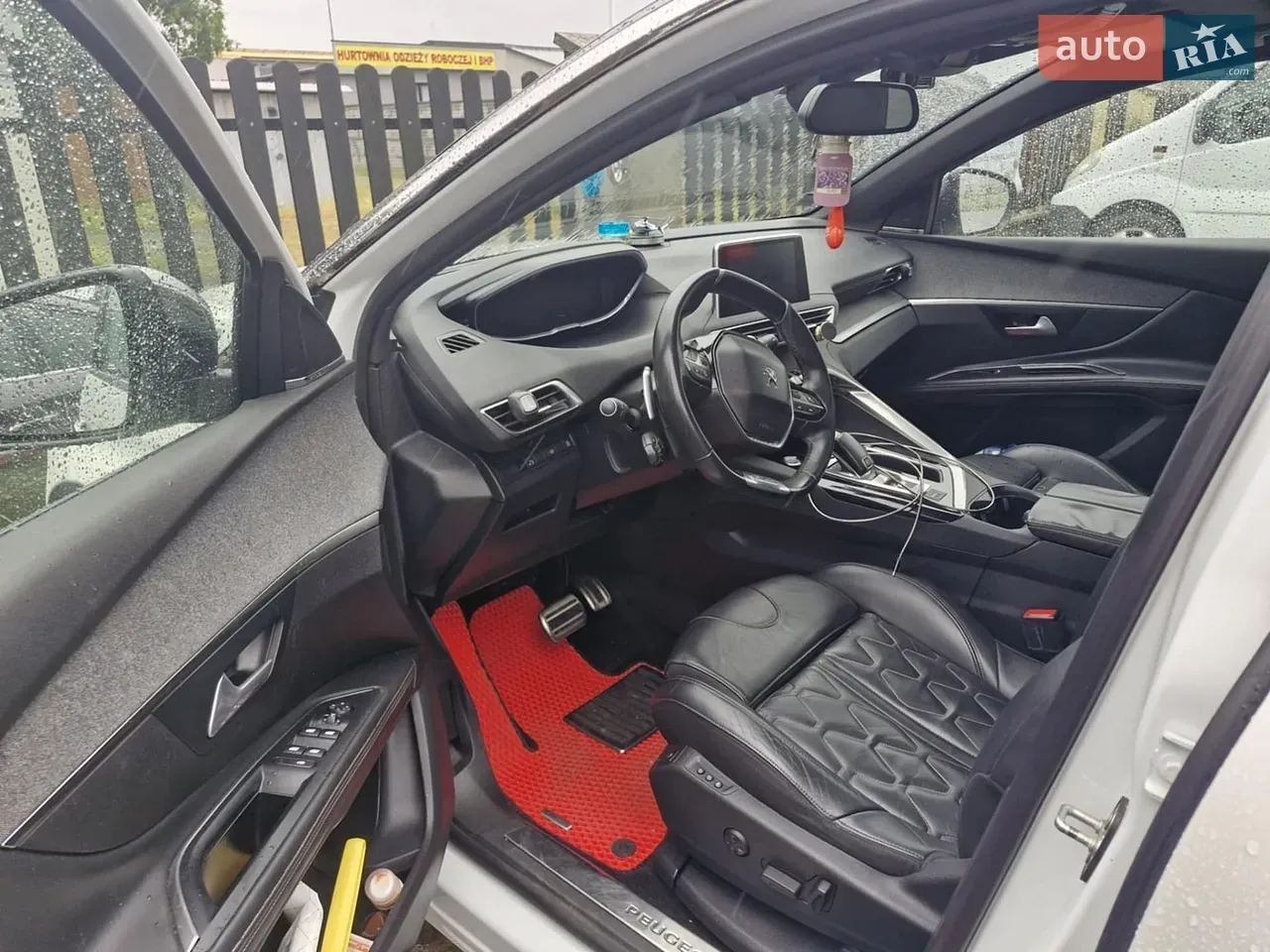 Peugeot 5008 2018 photo 2