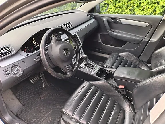 Volkswagen Passat 2012 photo 5