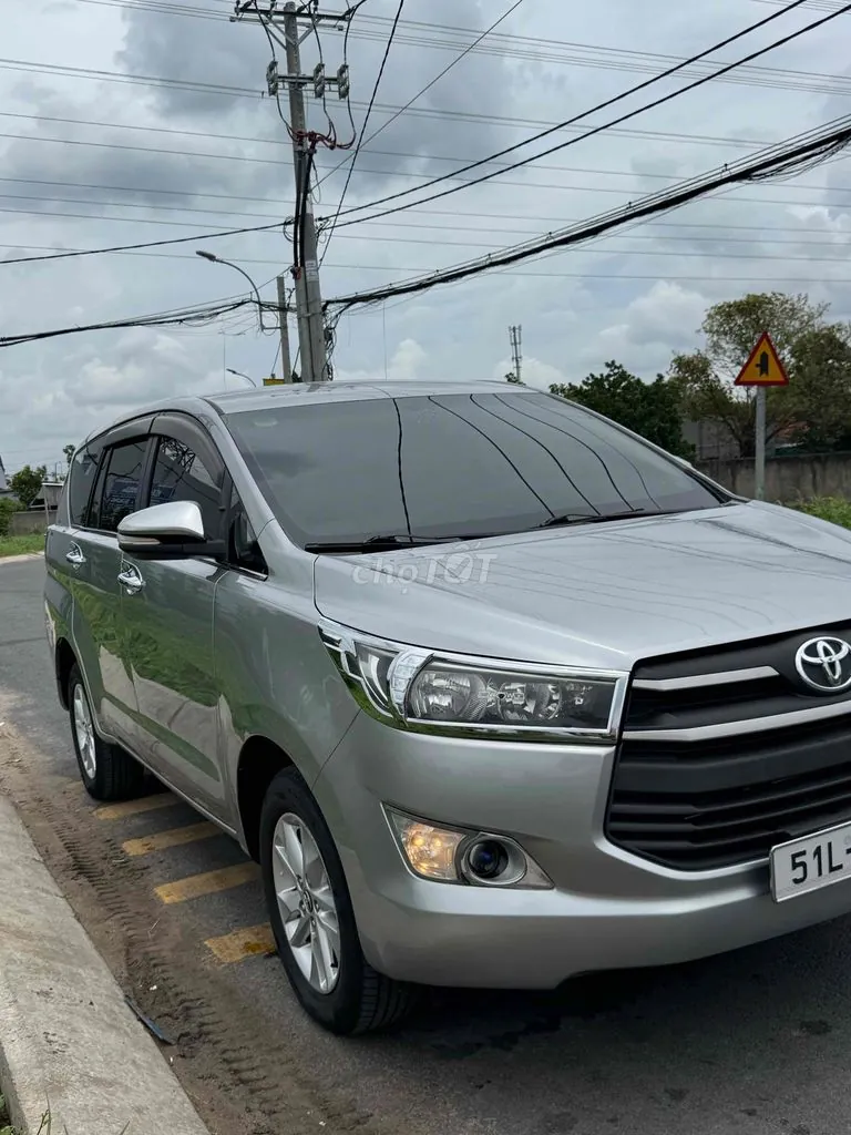 Toyota Innova 2017 photo 3